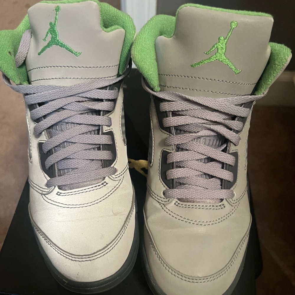 Jordan 5 Retro kids size 3yr